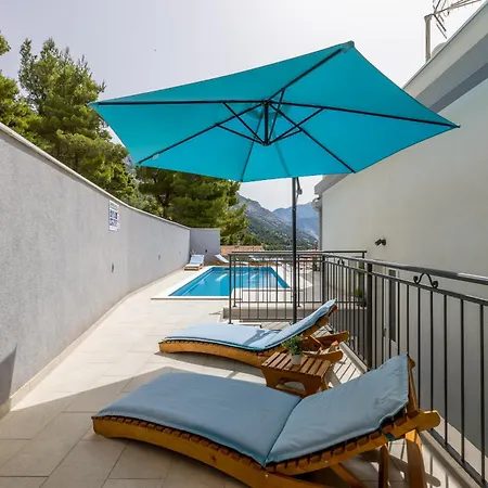 Maya Apartman