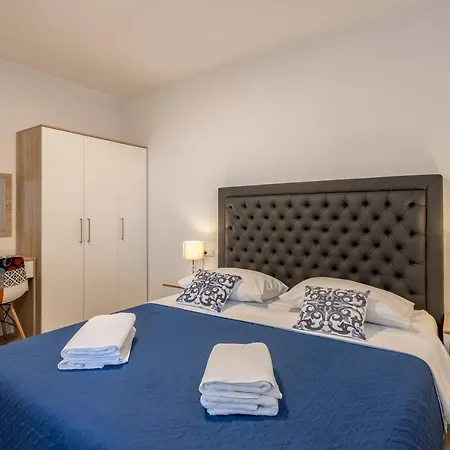Maya Appartement *