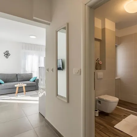 Maya Marusici (Split-Dalmatia)