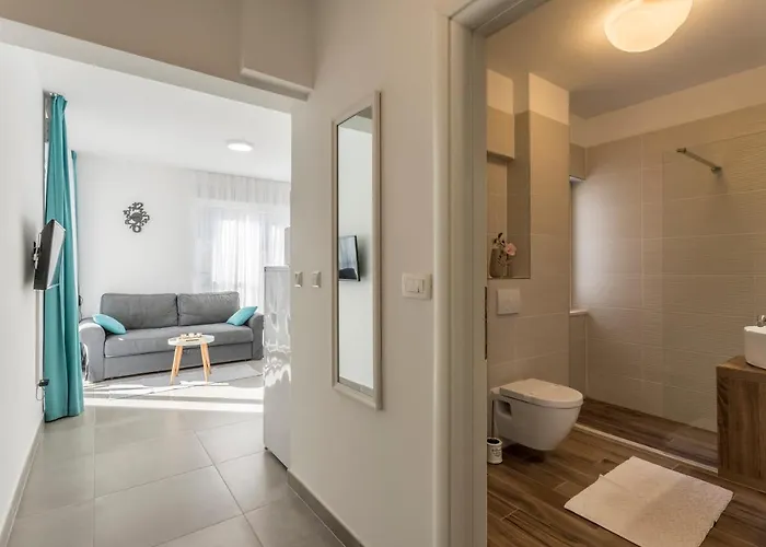 Maya Marusici (Split-Dalmatia)